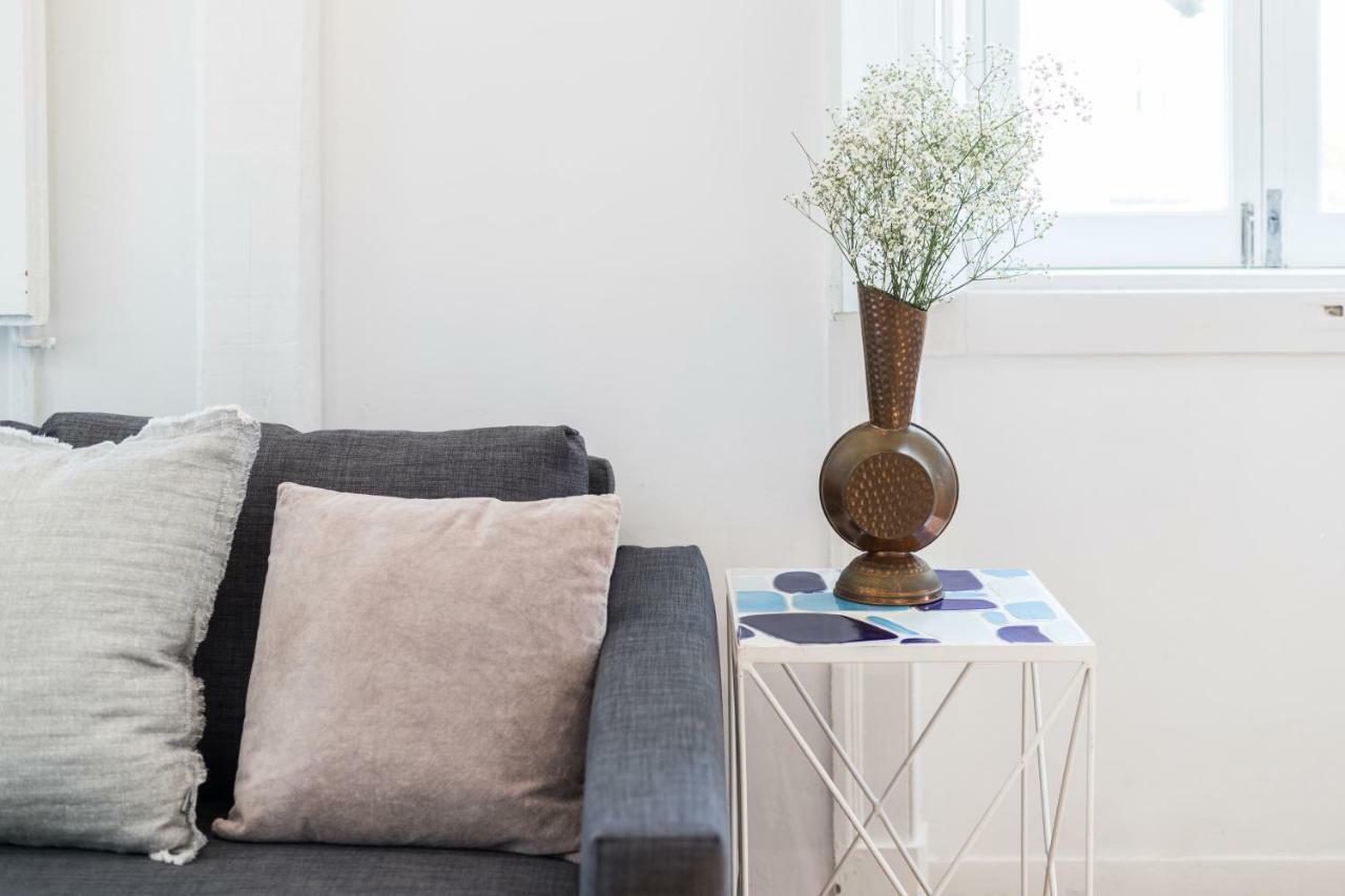 Alfama Tale Four-Bedroom Apartment W/ River View - By Lu Holidays Lisbon Exterior photo